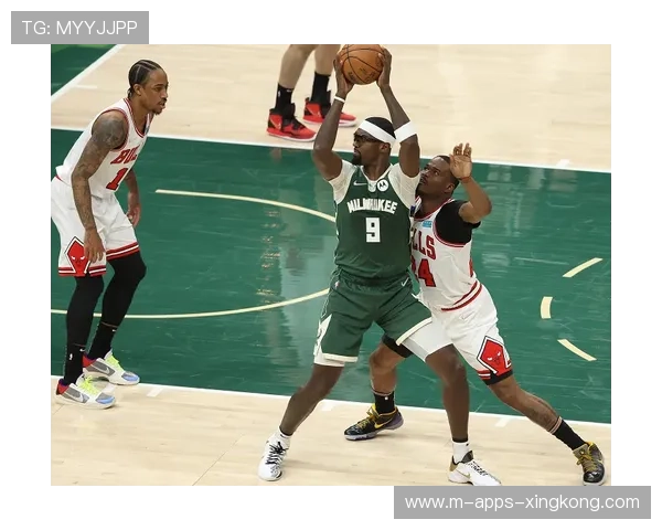 雄鹿强势回归!字母哥41+15+9轰塌公牛整条后防线 雄鹿强势回归!字母哥41+15+9轰塌公牛整条后防线