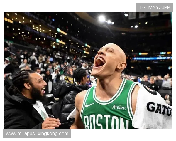 凯尔特人双核联手砍分，士气大涨，凯尔特人比赛