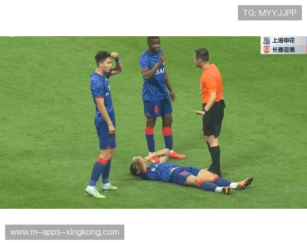 格列兹曼禁区弧顶抽射破门