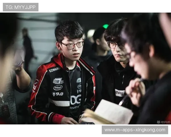 EDG下路换线速推，镀层一层不剩